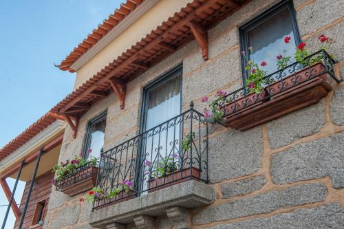 Moinhos do Pisao in เนลาส