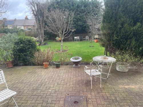 Caterine lodge in Greater London North