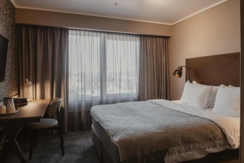 2 twin beds