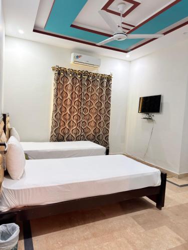 Star Light Guest House - image 7