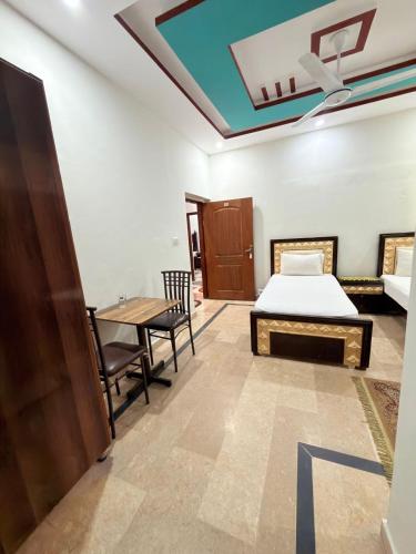 Star Light Guest House - image 4