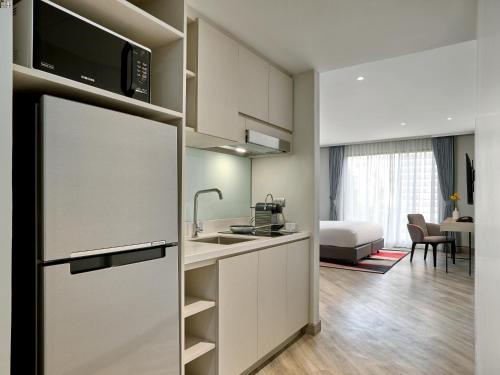 โอ๊ควูด สตูดิโอ สุขุมวิท กรุงเทพ (Oakwood Studios Sukhumvit Bangkok) near สถานีขนส่งเอกมัย
