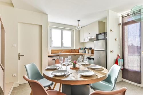 Maison et studio attenant pour accueillir 8 personnes