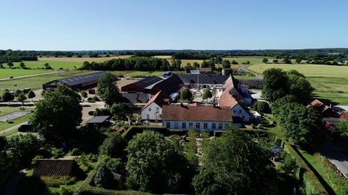 Svabesholms Kungsgards B&B och Pensionat Stenshuvud - Ystad