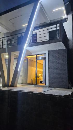 Questro Apartment Hotel in Nsikazi