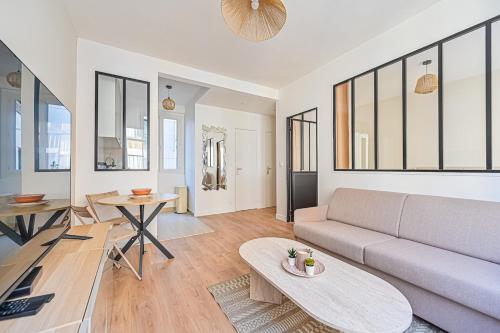 Appartement Suite Aux Portes de Paris near Nord Mayenne