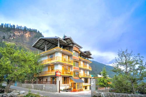 Manali Golden Valley photo 3