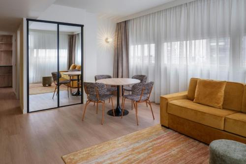 Citadines City Centre Lille - image 22