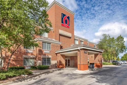 Extended Stay America Suites - Milwaukee - Brookfield - image 15