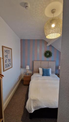 Witchingham B&B in Holyhead