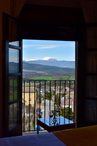 Apartamentos con encanto entre naturaleza, rutas y bodegas - Casa Albanil - Abizanda
