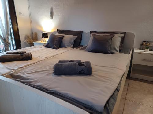 Pampas studio, self check-in 2