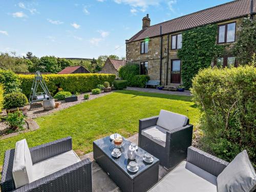 3 Bed in Whitby oc-92012