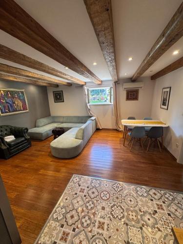 Seaside Zitta apartment, Split
