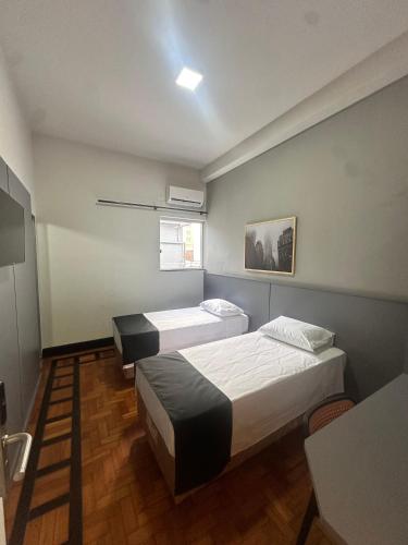 B Hotel 888 hotéis - Próximo a Rodoviária e Praça Sete - image 4