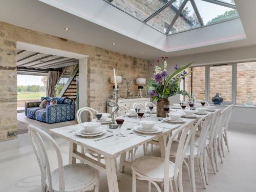 Iekārtas, 6 Bed in Richmond oc-80466 in Gilling West