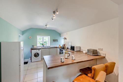Iekārtas, 2 Bed in Askrigg oc-b27667 in Marseta