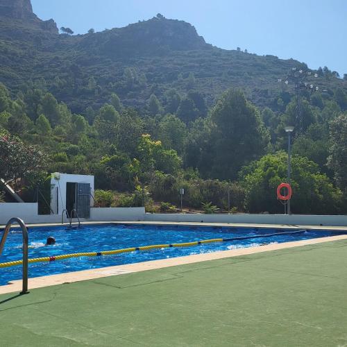 Penthouse avec vue montagne proche de la mer a 15km in Barx