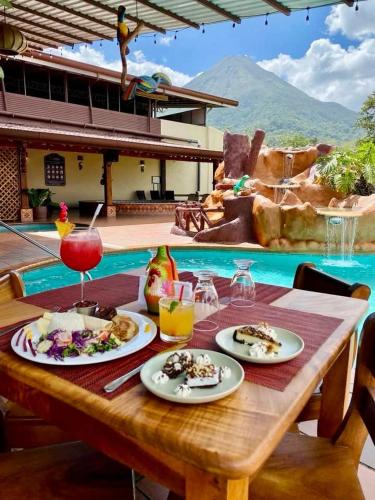 Hotel La Pradera del Arenal in La Fortuna