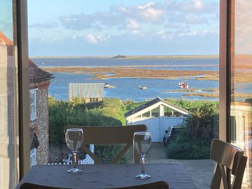 Iekārtas, 2 Bed in Brancaster Staithe oc-kt179 in Brancaster