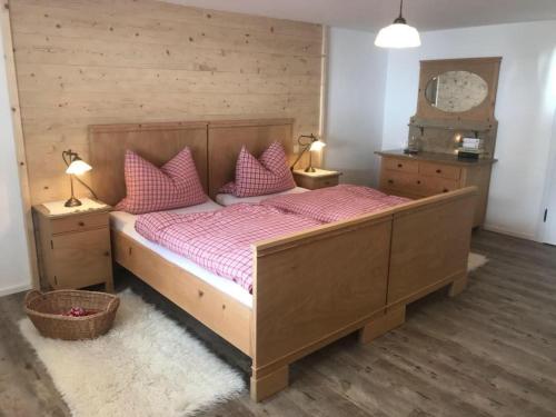 Apartment Kräuterhof-Ferienwohnung by Interhome