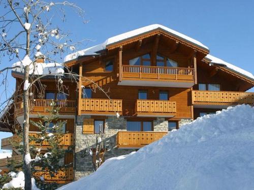 Apartment Appartement Paradi Ski- Bike und Wandern by Interhome