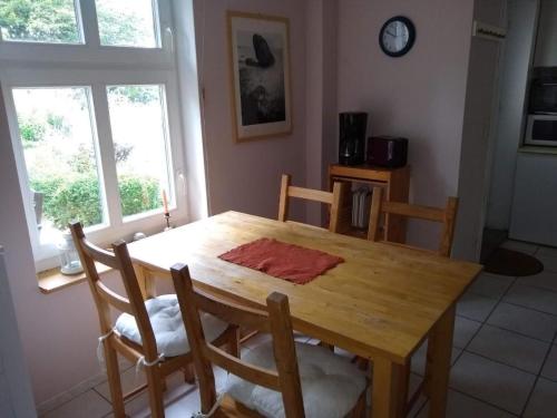virtuve, Apartment Kleine Ferienwohnung in Groß Mohrdorf mit Terras by Interhome in Gross Mohrdorf