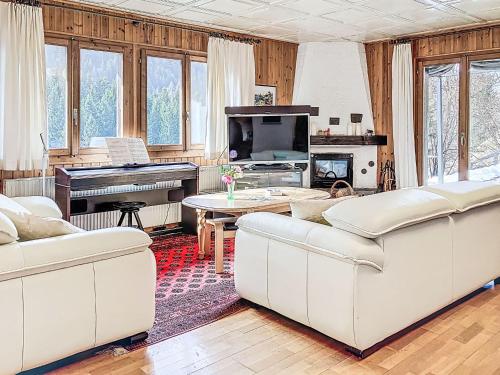 Chalet Chalet chemin du four by Interhome