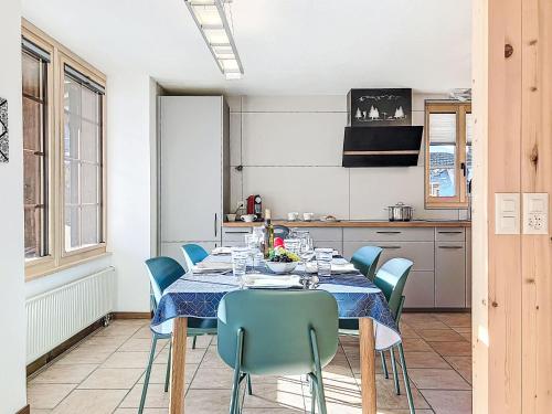 Kitchen, Apartment Bon-Accueil by Interhome in Les Diablerets