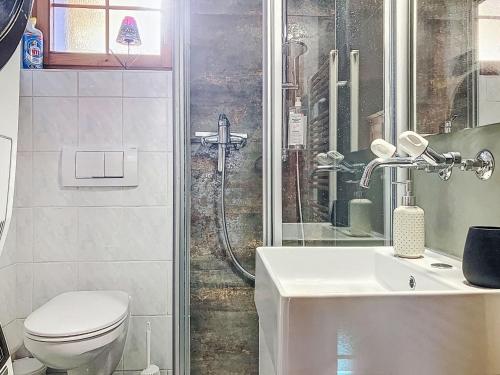 Bathroom, Apartment Bon-Accueil by Interhome in Les Diablerets