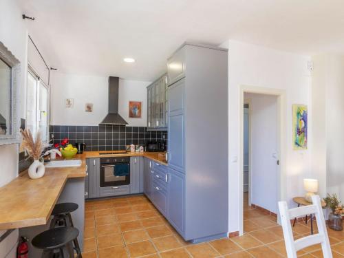 Konyha, Villa Can Gordei by Interhome in L'Esplai del Penedès