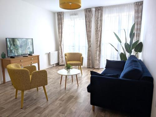2 bedrooms, 2 beds