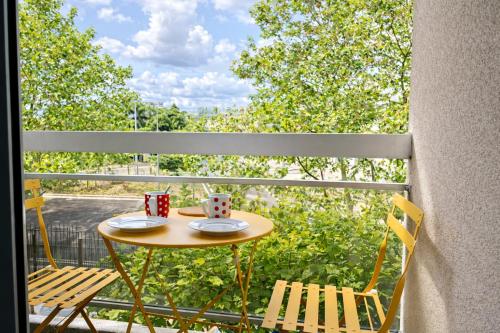 View, Relax-Parc des expos-Wifi by La cle des expos in Vanves