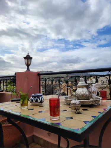 Riad Fes Colors & SPA - Family Lodging in Fesas