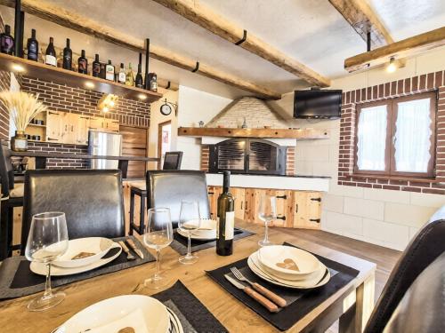 virtuve, Holiday Home Kristina by Interhome in Smilcic