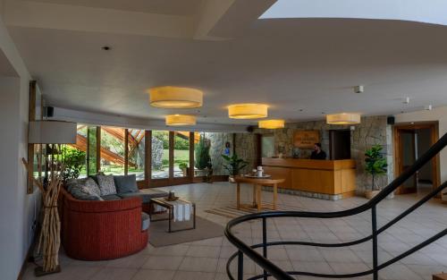 Lobi, Sol Arrayan Hotel & Spa in Villa la Angostura