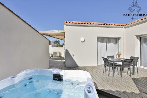 Héron I Logement de standing 4 pers - jacuzzi privé