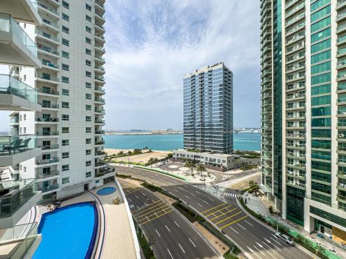 Elegant & Spacious 2BR - Reem Island in 알림 아일랜드