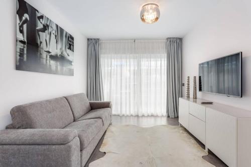 by RIVA - Designer 1 Bedroom Apartment in the Centre of Marbella 4