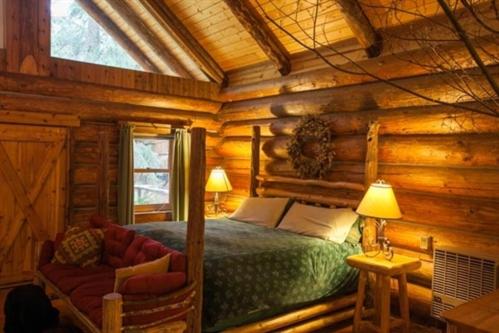 Wellspring Spa at Mount Rainier - main image