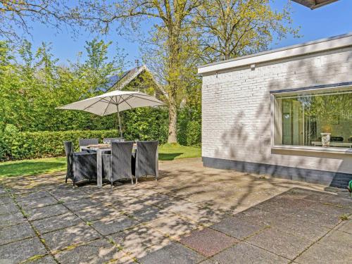 Dārzs, Duinlodge Groot Valkenisse in Biggekerke