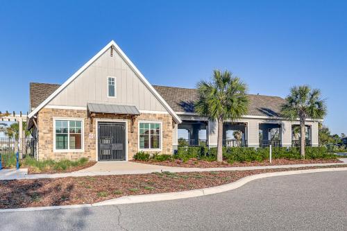 Hybrid Work Retreat in Lithia w/ Pool Access! in River Hills Masters (FL)