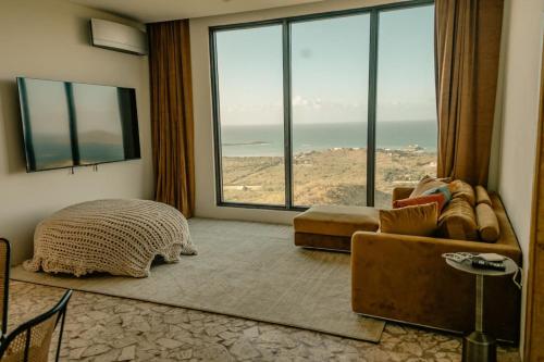 Hillside Compound with Ocean Views in เกาะเซนต์ครออิก
