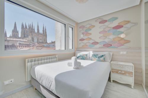 Burgos Rooms Catedral by Clabao