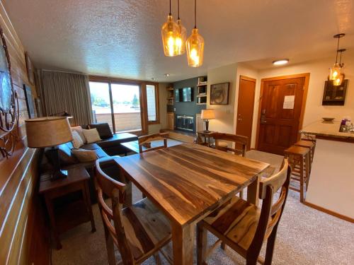 Argentine 1507 by SummitCove Lodging in Keystone, USA