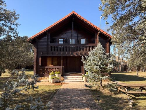 CASA MAIA cabaña de lujo en plena naturaleza