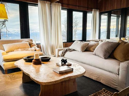 Rent Up - Exclusiva Casa de Montana para grupos con vista a la Cordillera