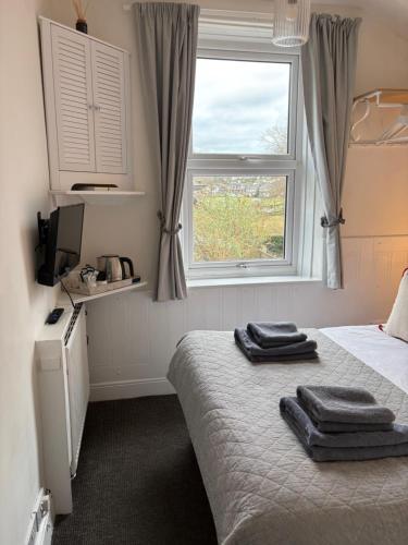 The Dozy Deer Room Type - Small Double Room