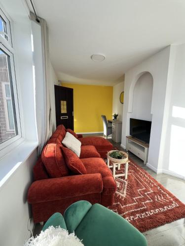 Two Bedroom Flat Bristol – khách sạn tại Avonmouth & Lawrence Weston