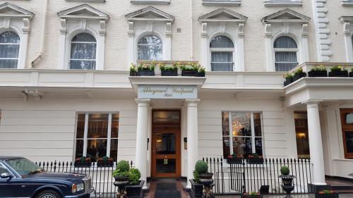Westpoint Hotel, Londra